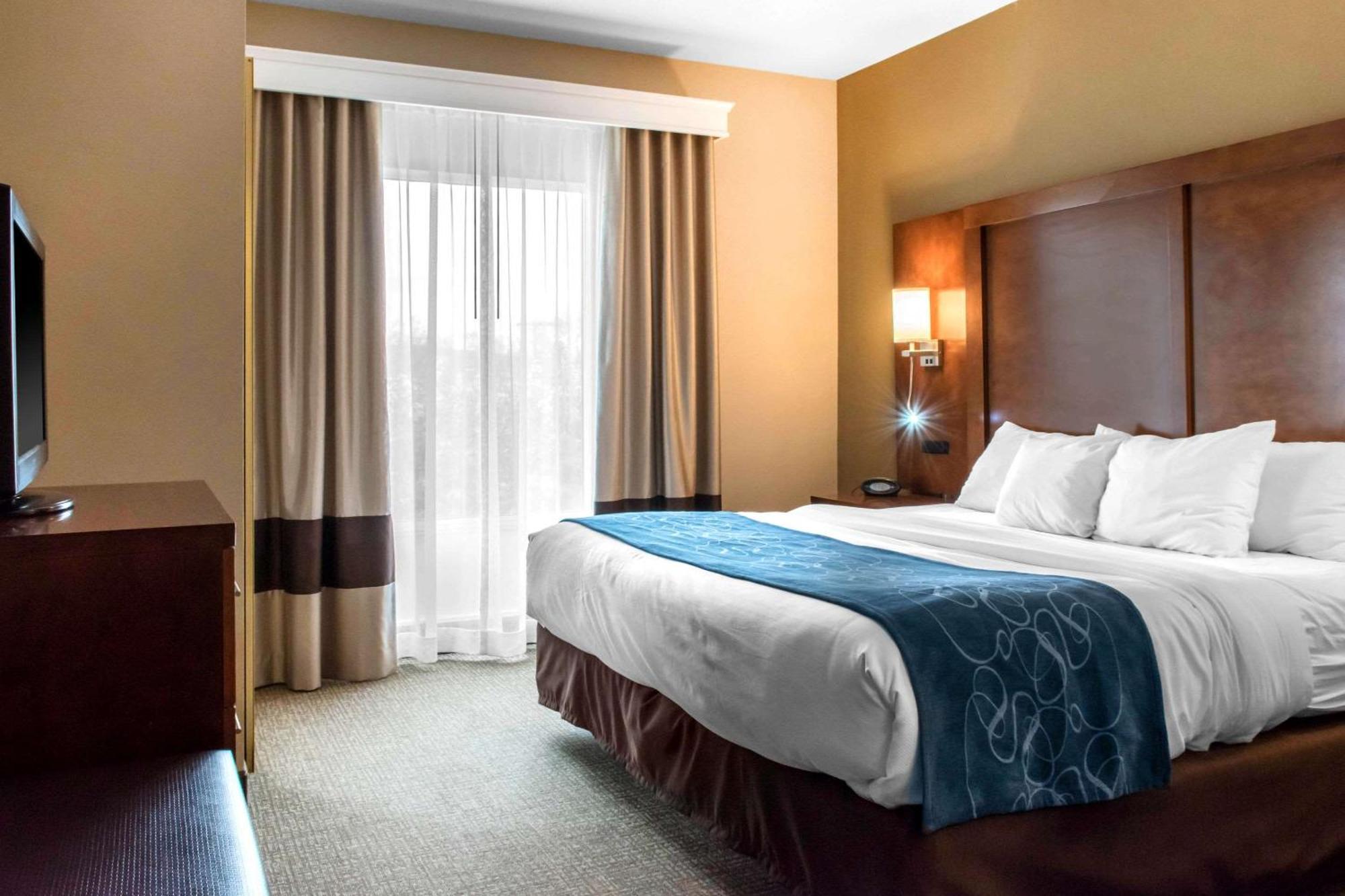 คอมฟอร์ต สวีท สแครนตัน เนียร์ มอนเทจ เมาน์เท็น Hotel ภายนอก รูปภาพ
